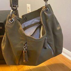 Medium sized bag